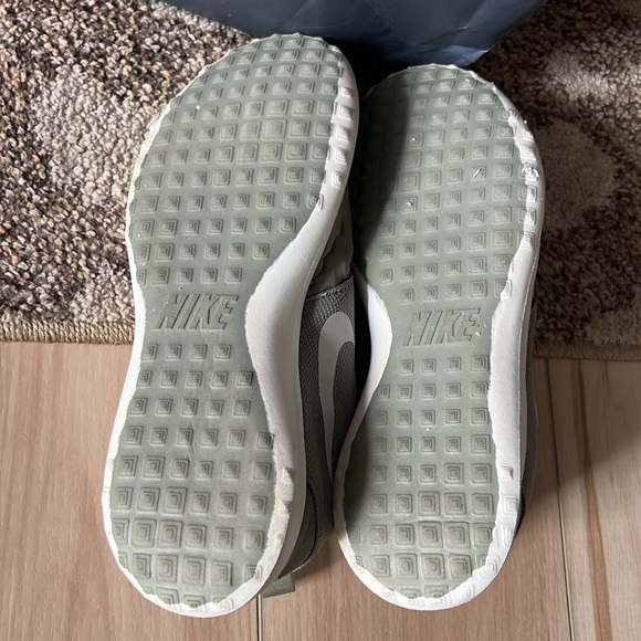 EUC Nike Juvenate in Dark Stucco - Picture 6 of 6